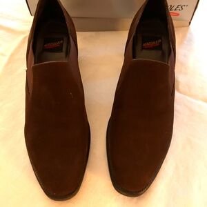 Aerosole Brown Nubuck Ankle Booties